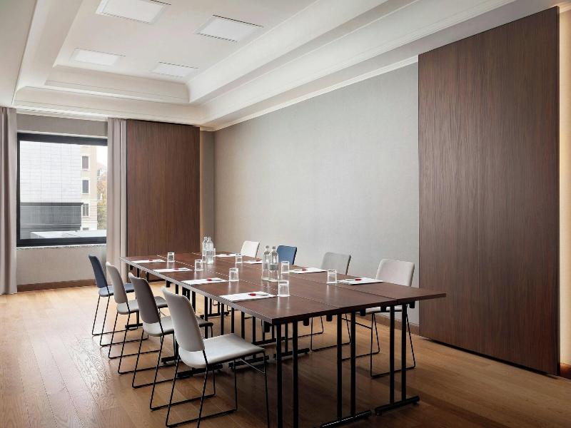 Marriott Hotel Milan image