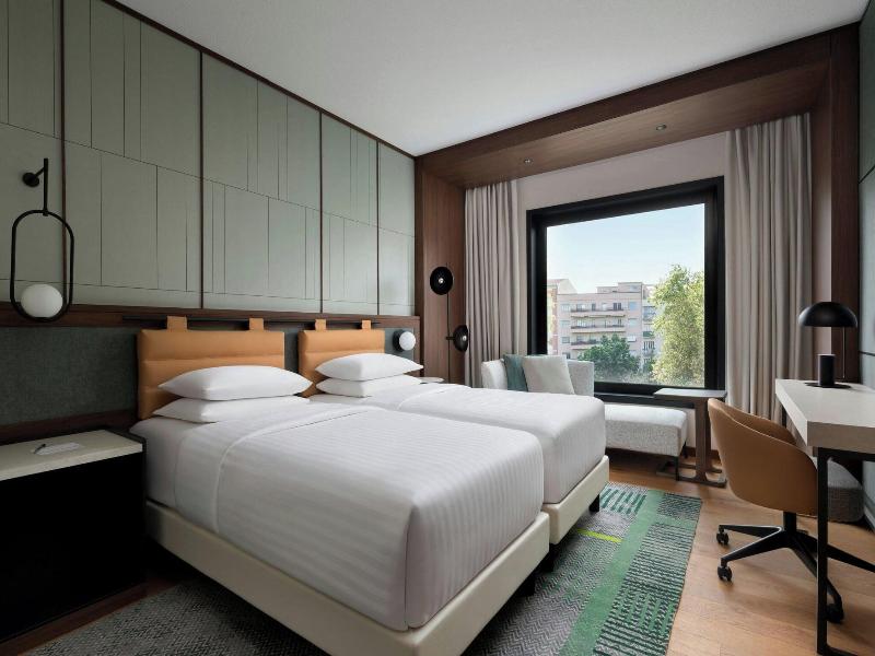 Marriott Hotel Milan image