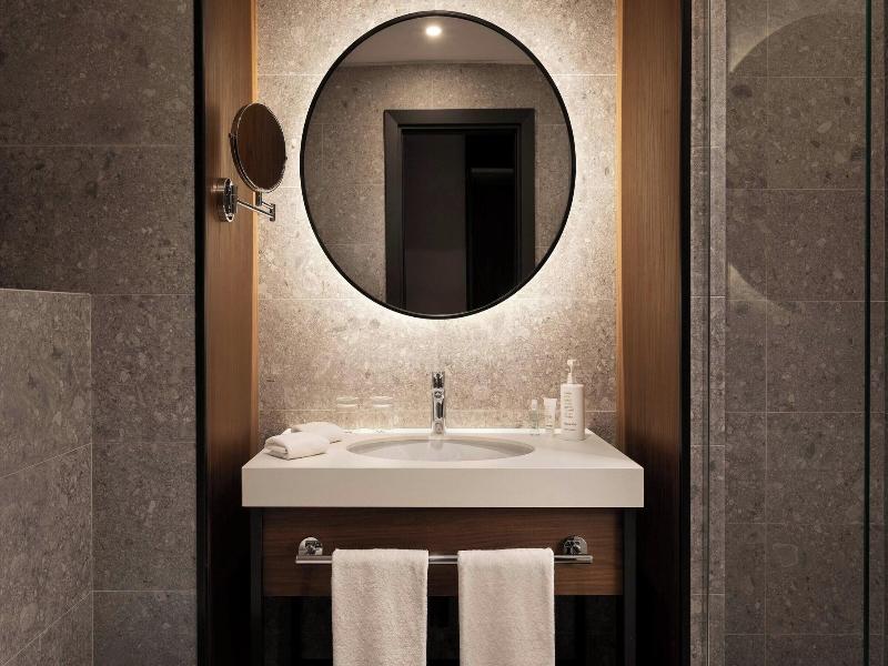 Marriott Hotel Milan image