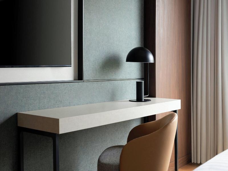 Marriott Hotel Milan image