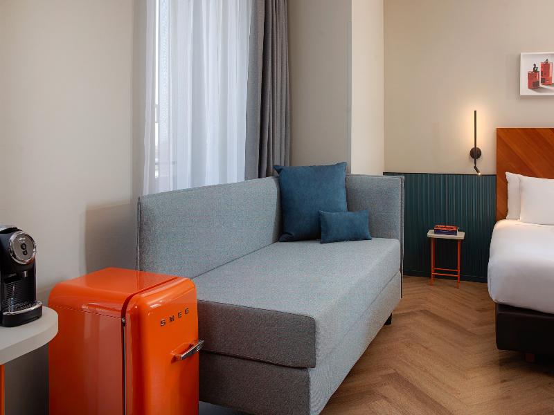 UNA HOTELS Mediterraneo Milano image