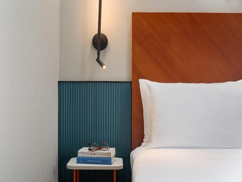 UNA HOTELS Mediterraneo Milano image