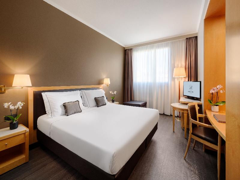 City Life Hotel Poliziano image