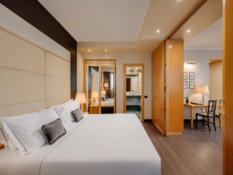 City Life Hotel Poliziano image