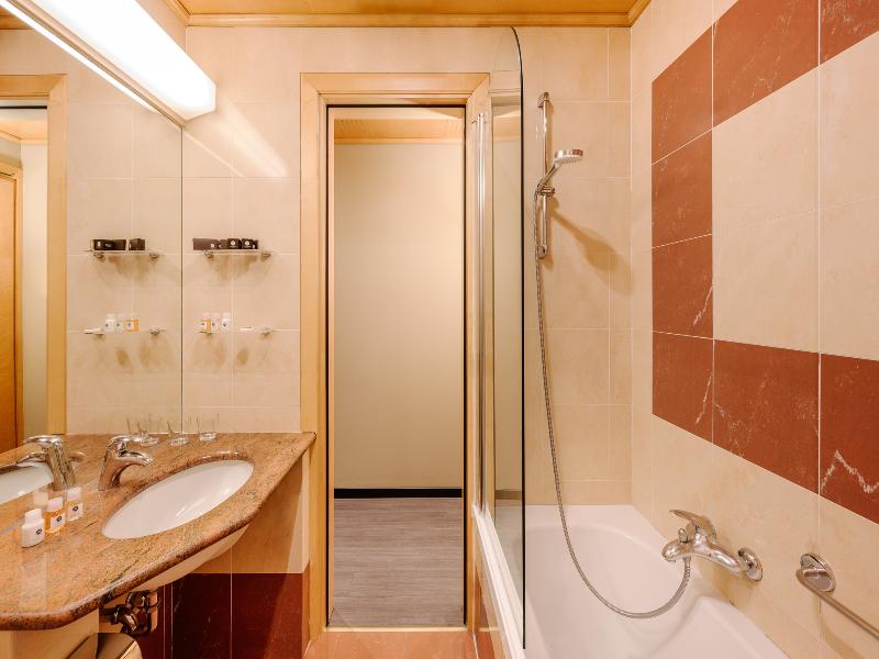 City Life Hotel Poliziano image