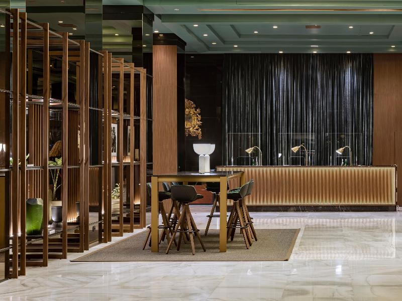 Melia Milano image