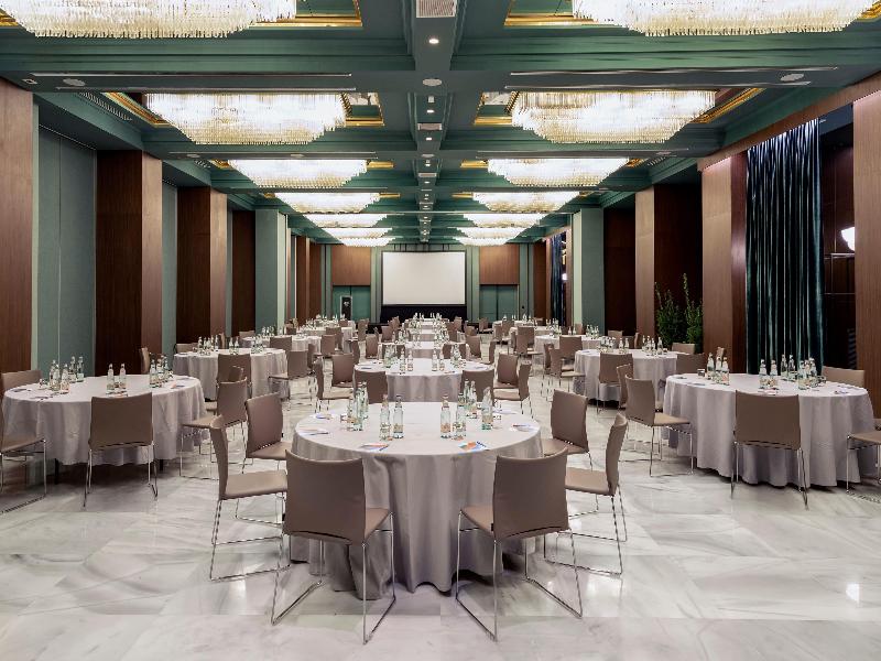 Melia Milano image