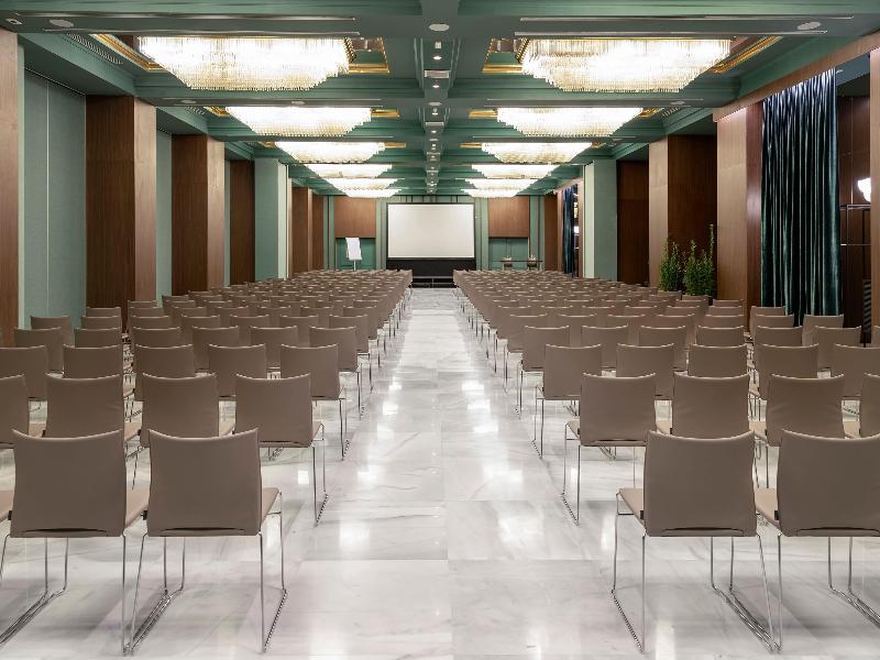 Melia Milano image