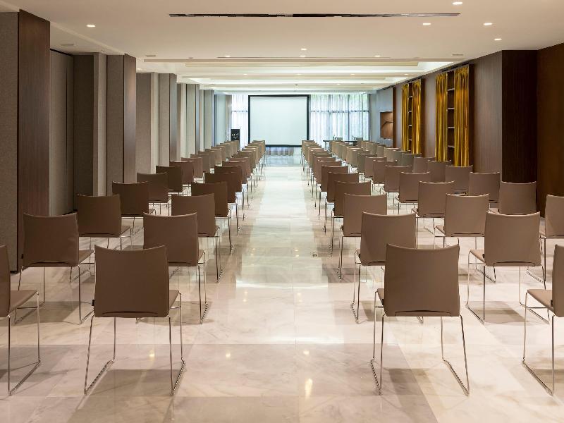 Melia Milano image
