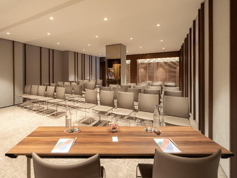 Melia Milano image