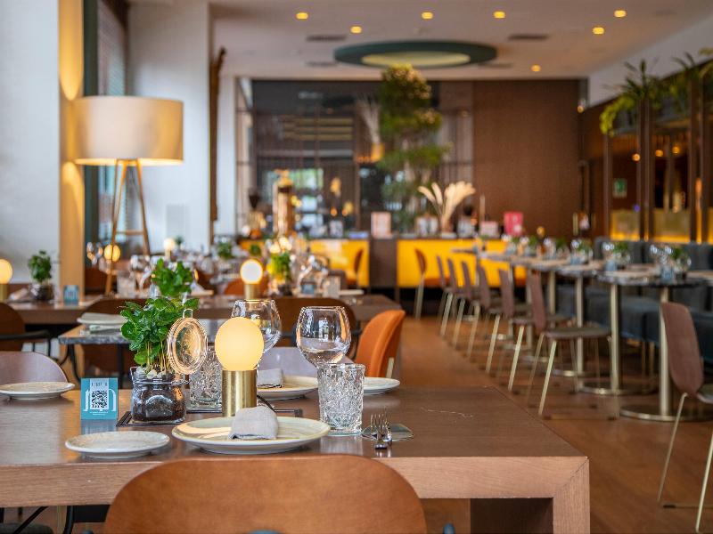 Melia Milano image