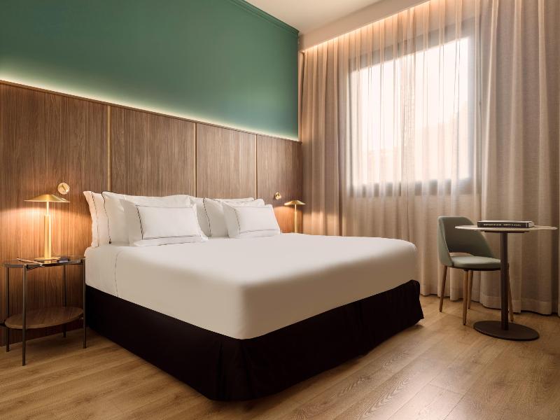 Melia Milano image