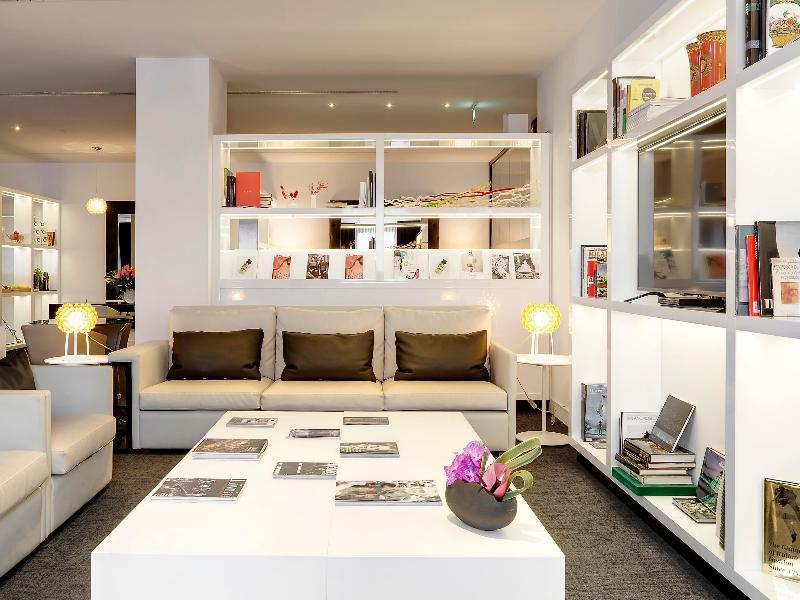 Melia Milano image