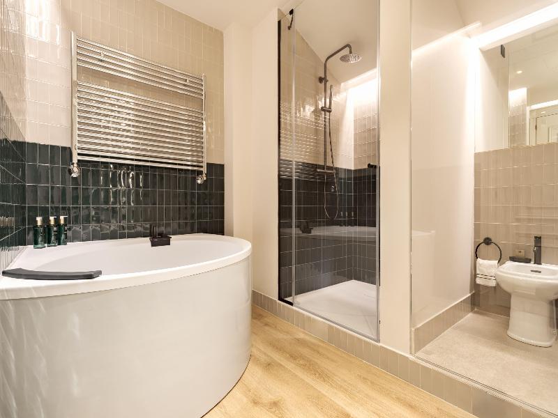 Melia Milano image