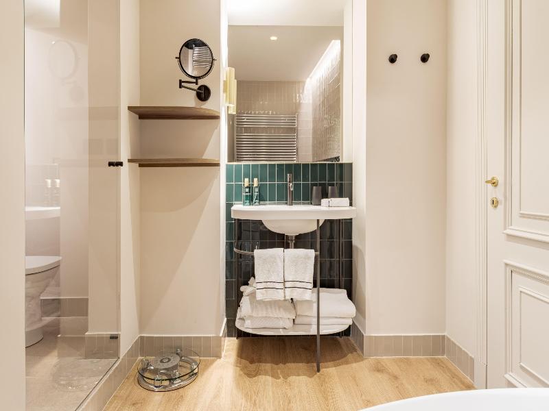 Melia Milano image