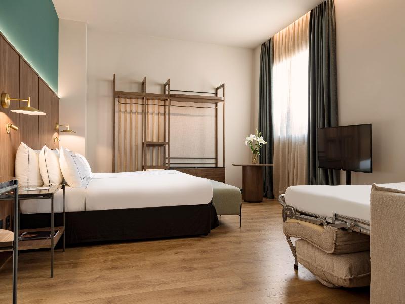 Melia Milano image