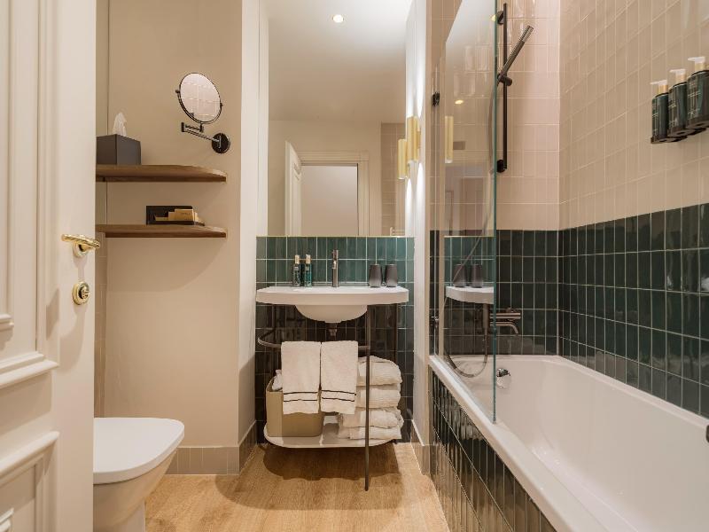 Melia Milano image