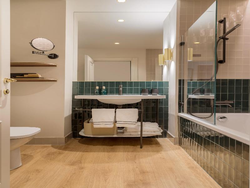 Melia Milano image
