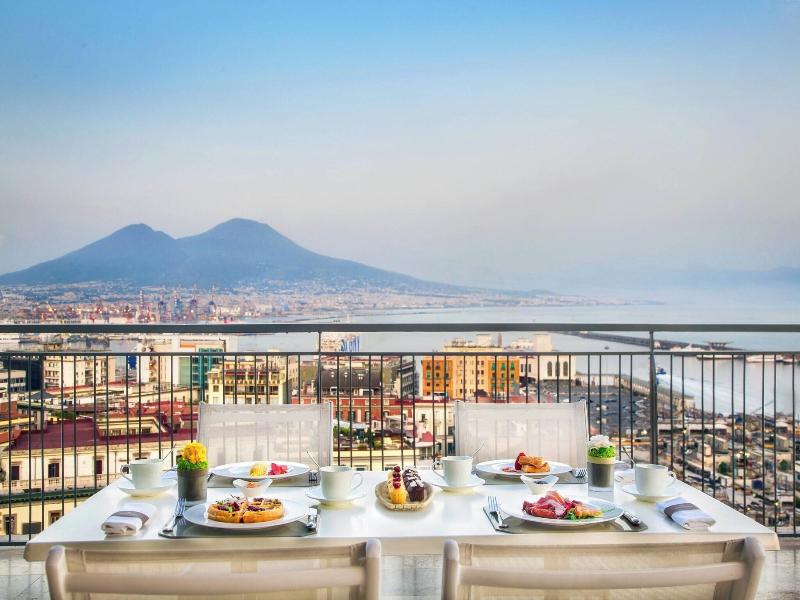 Renaissance Naples Mediterraneo image