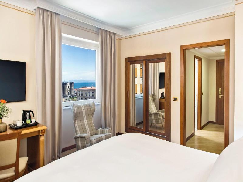 Renaissance Naples Mediterraneo image