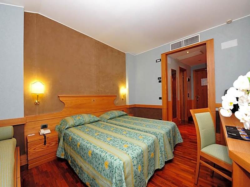 BV Grand Hotel Assisi image