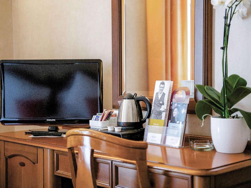 Mercure Bologna Centro image