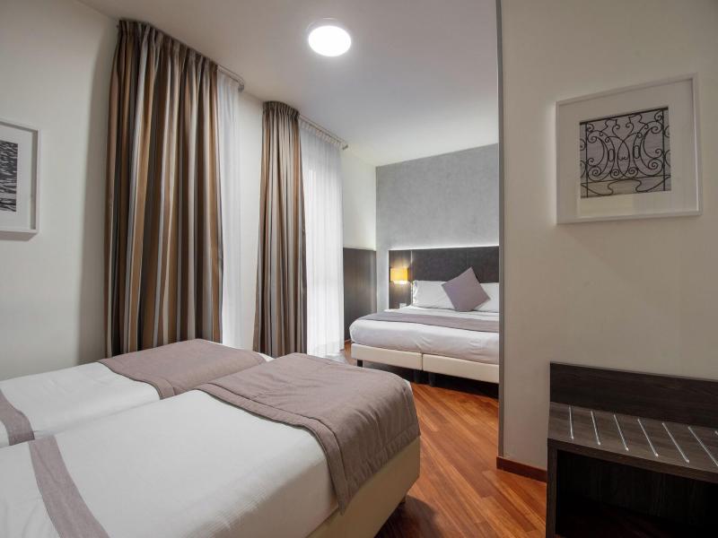 Hotel Como image