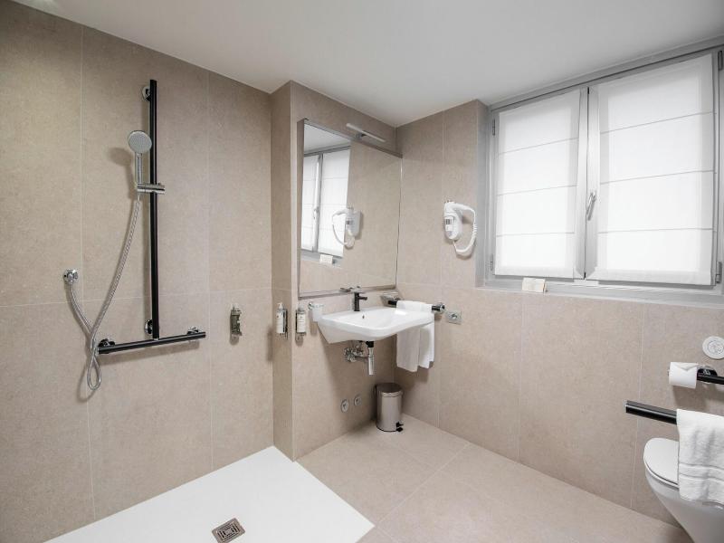 Hotel Como image