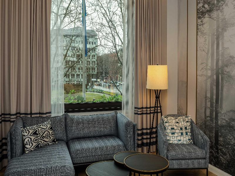 DoubleTree by Hilton Berlin Ku'damm image