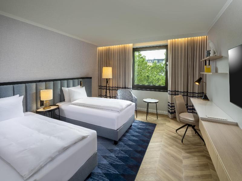 DoubleTree by Hilton Berlin Ku'damm image