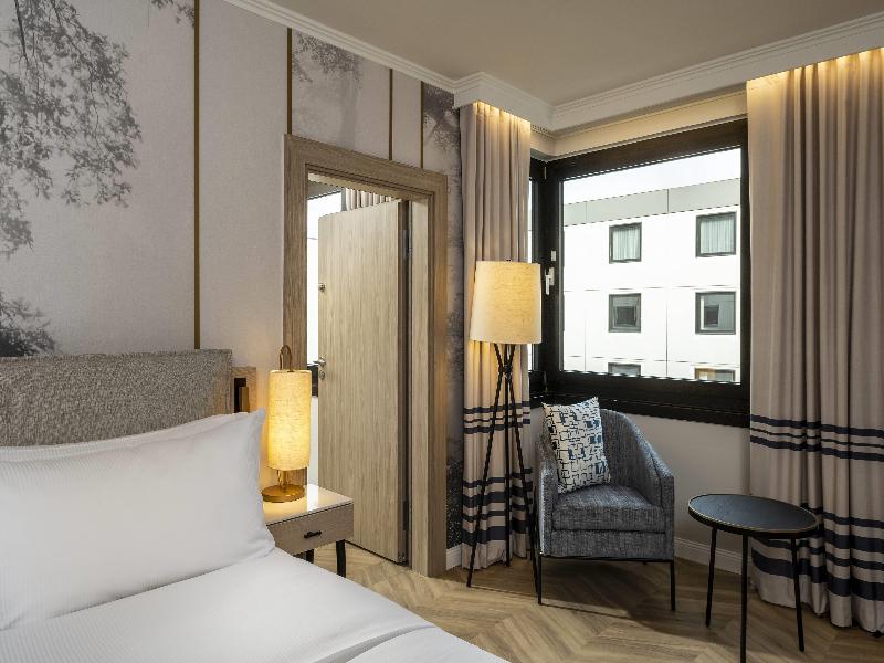 DoubleTree by Hilton Berlin Ku'damm image