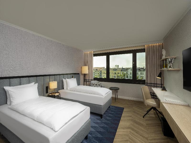 DoubleTree by Hilton Berlin Ku'damm image