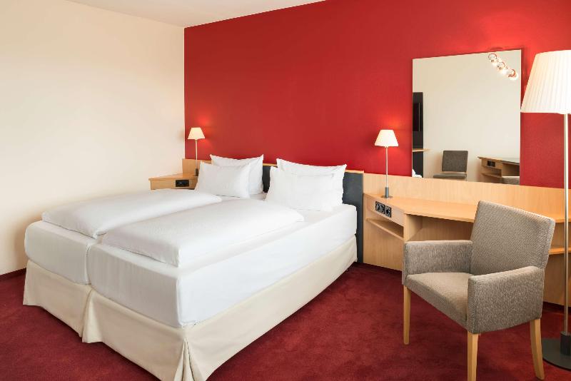 Hotel Dresden Neustadt image