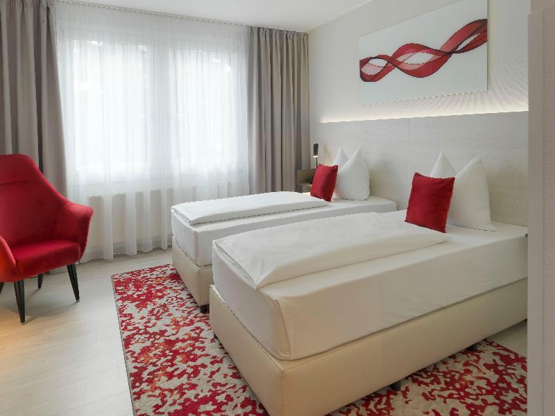 Ramada by Wyndham Dresden image