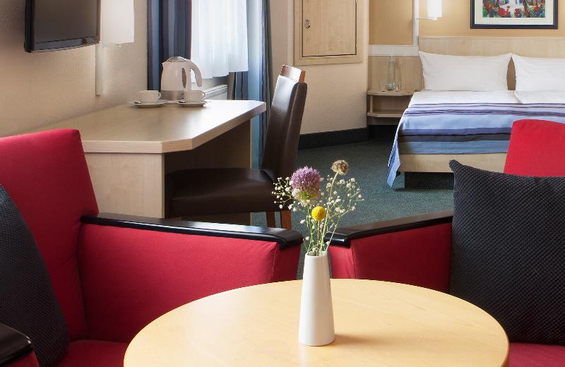 Hotel Magdeburg City Center by Leonardo Hotels image