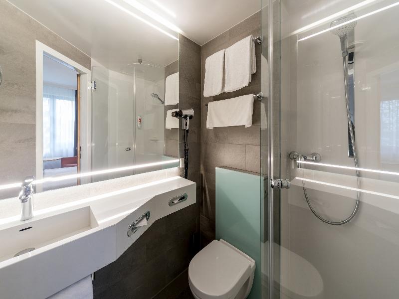 Hotel Magdeburg City Center by Leonardo Hotels image