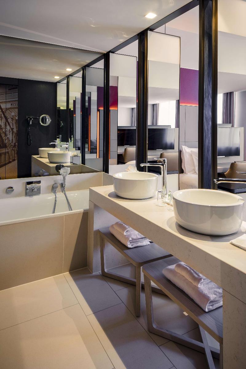 Anantara Grand Hotel Krasnapolsky Amsterdam image