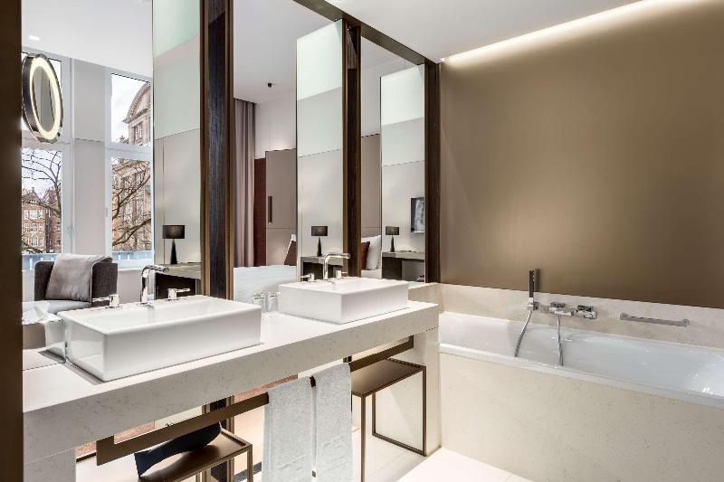 Anantara Grand Hotel Krasnapolsky Amsterdam image