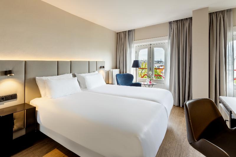 NH Amsterdam Schiller image