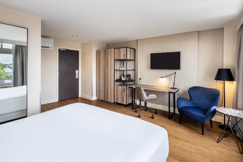 NH Amsterdam Schiller image