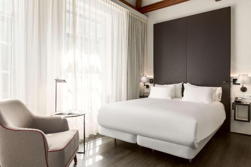 NH Collection Amsterdam Barbizon Palace image