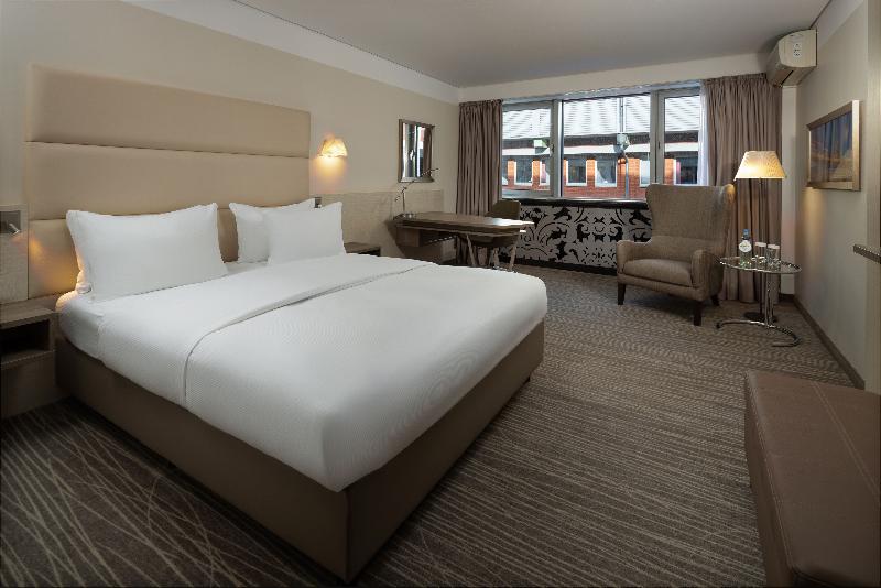 DoubleTree by Hilton Hannover Schweizerhof image