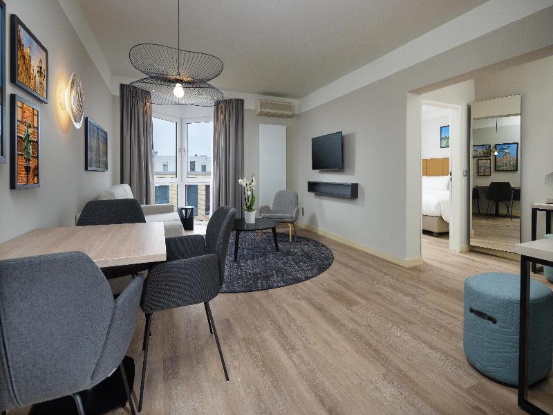DoubleTree by Hilton Hannover Schweizerhof image