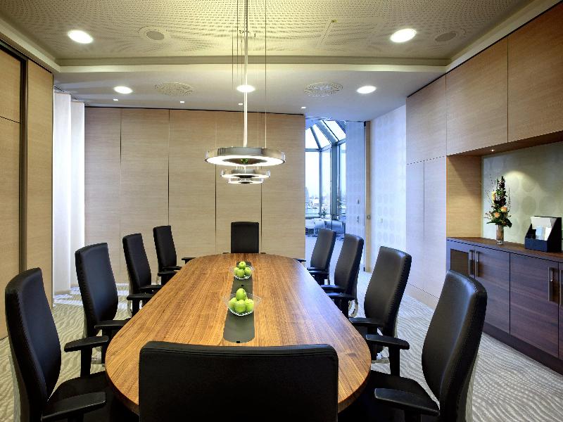 Hilton Mainz image