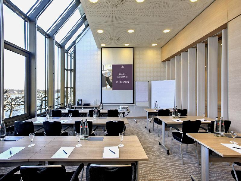Hilton Mainz image
