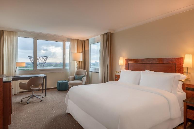 The Westin Grand Munich image