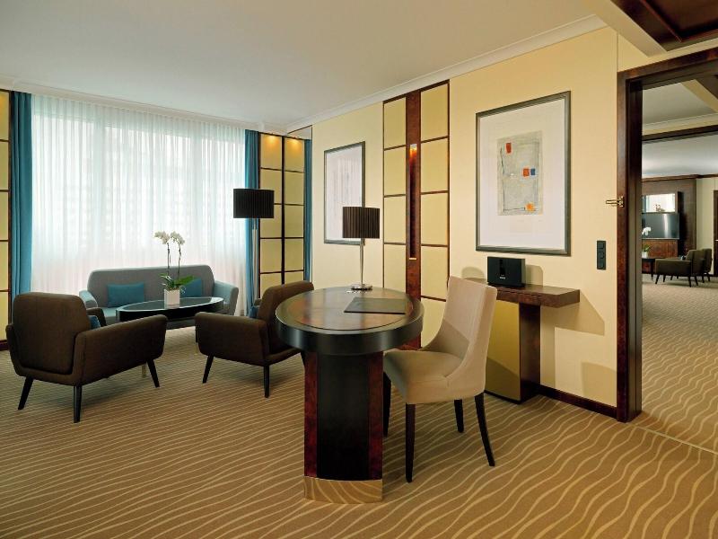 The Westin Grand Munich image