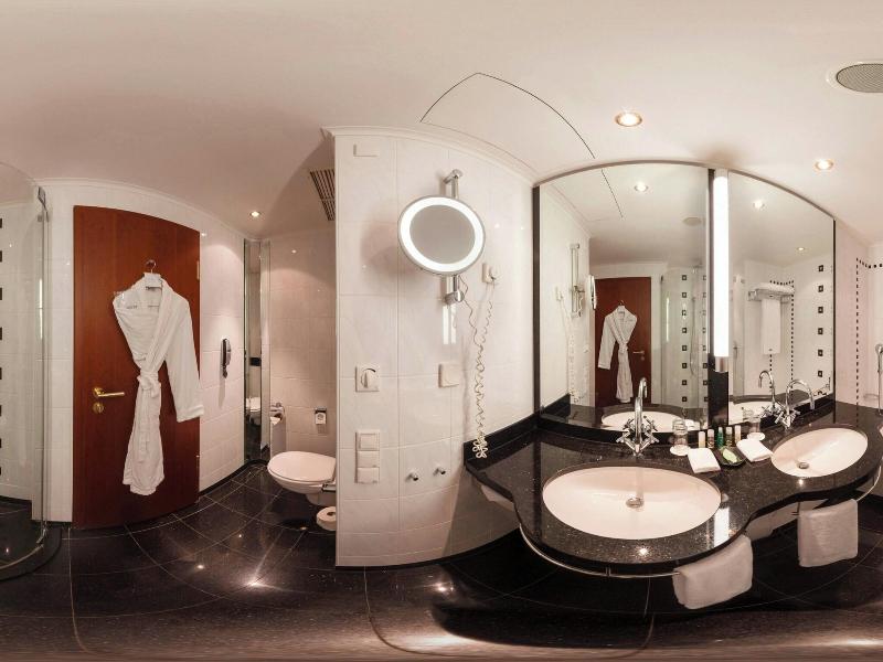 The Westin Grand Munich image