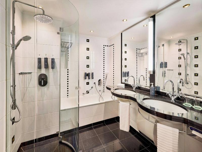 The Westin Grand Munich image