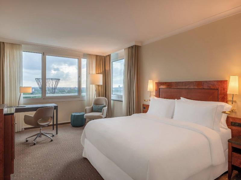 The Westin Grand Munich image